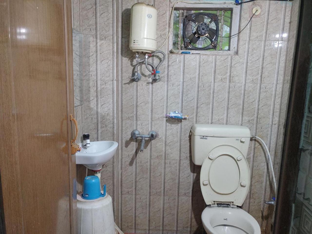 Comfort Inn Kamakhya Jn Гувахати Экстерьер фото